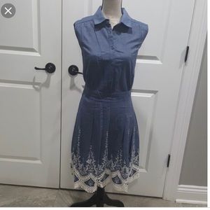 Light denim dress with lace accent